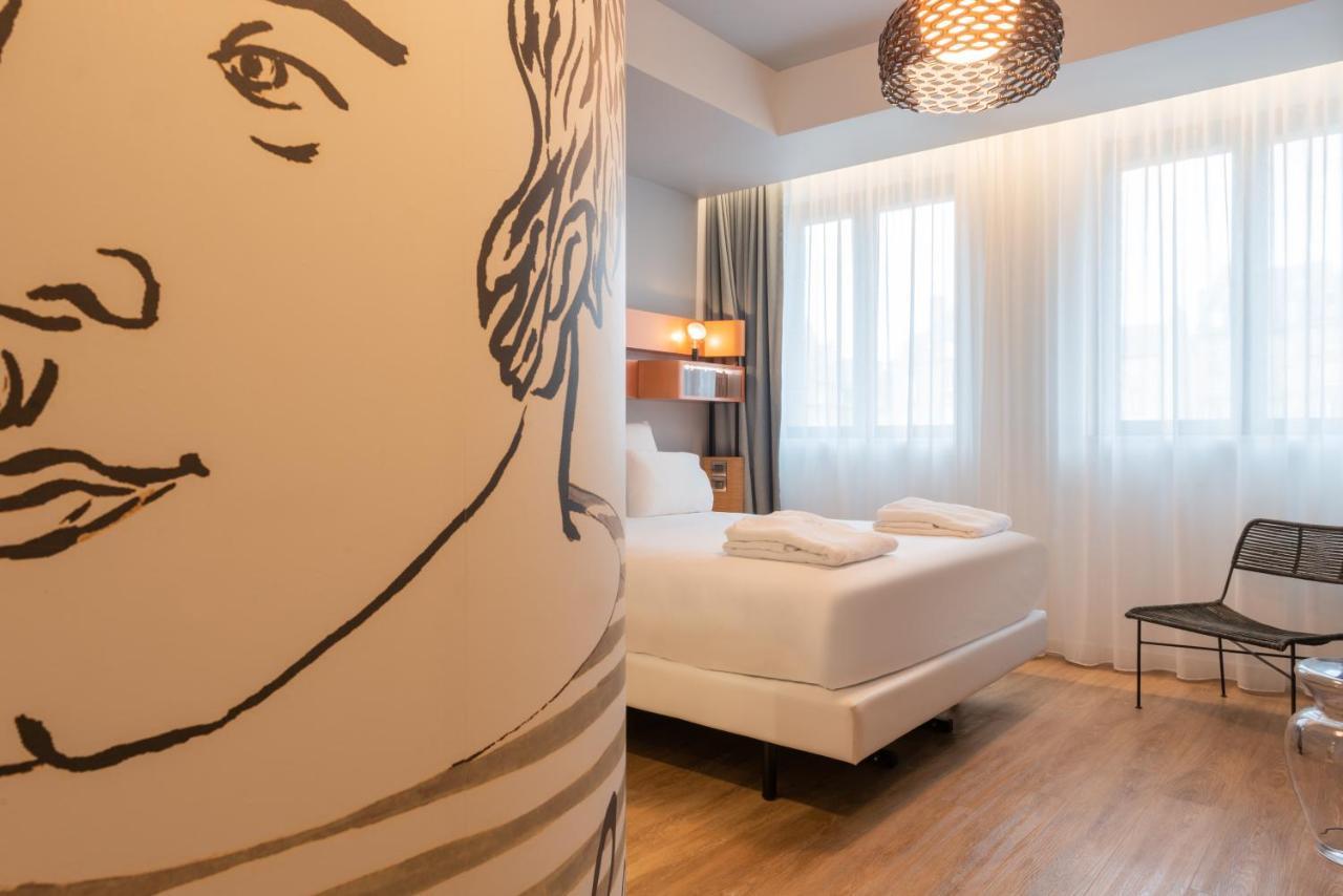 Готель Golden Tulip Saint Malo- Le Grand Be Екстер'єр фото