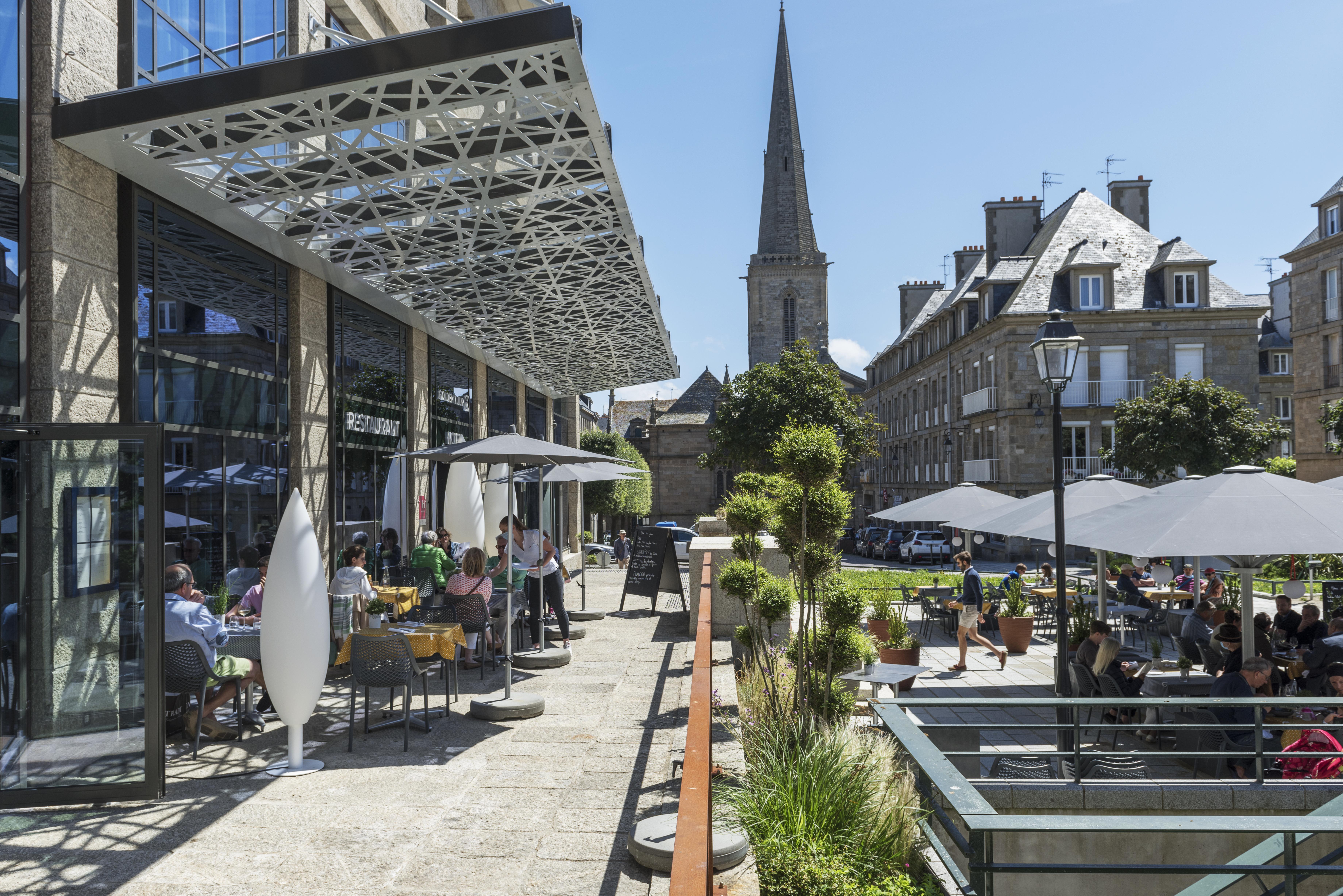 Готель Golden Tulip Saint Malo- Le Grand Be Екстер'єр фото